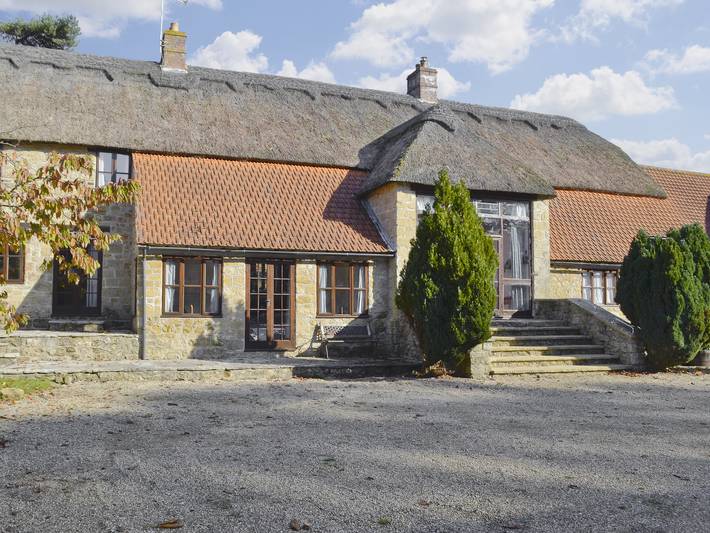 Holiday rental for 10 people, with Garden in Dorset