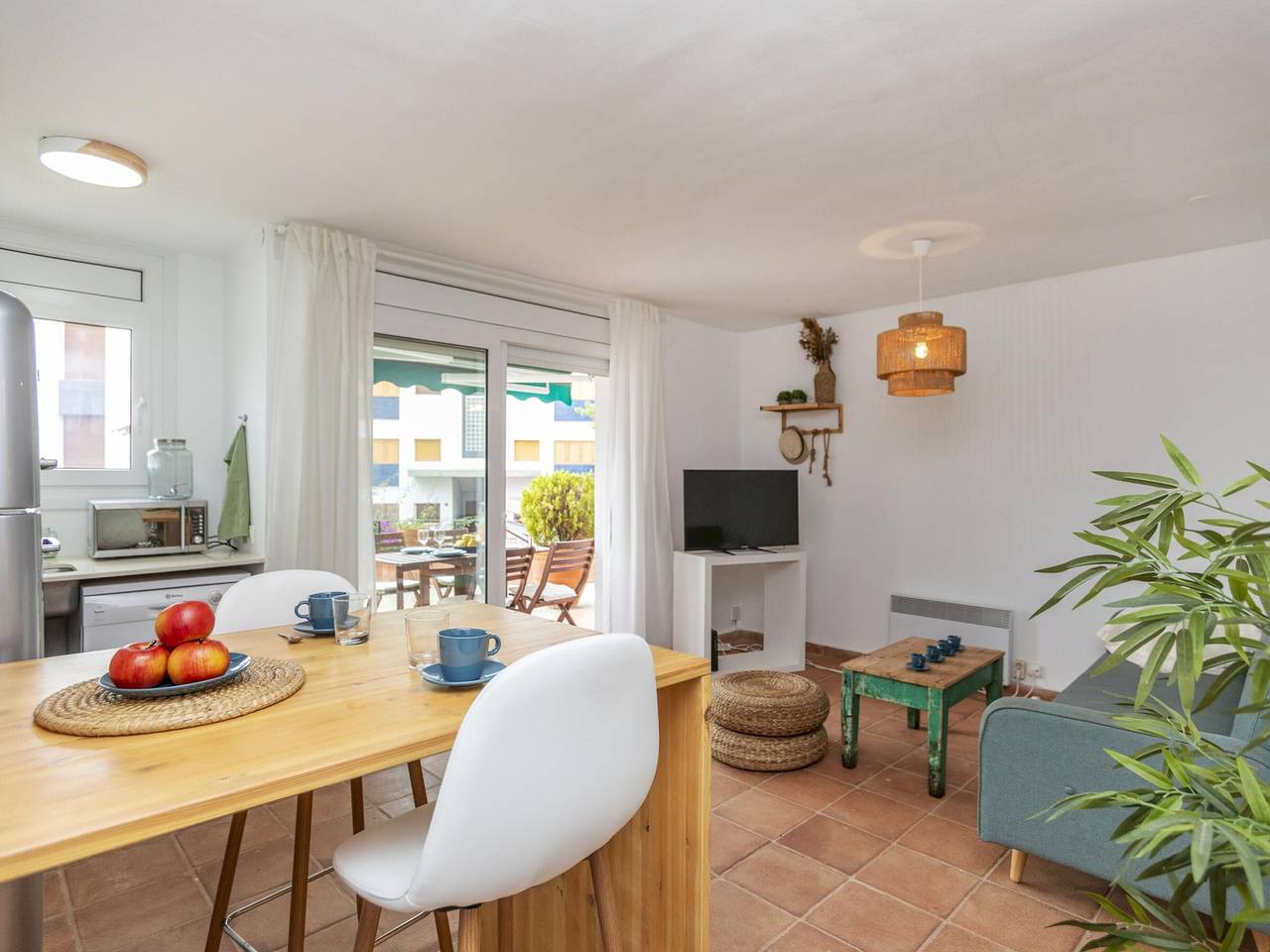 Appartement entier, Appartement Romantique à Tamariu, Terrasse Privée, Plage à 150m, Wi-Fi Inclus in Aigua Xelida, Tamariu