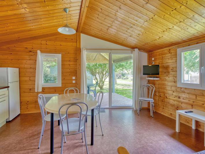 Ferienhaus für 4 Personen, mit Terrasse und Pool in Saint-Denis-d'Oléron - 2