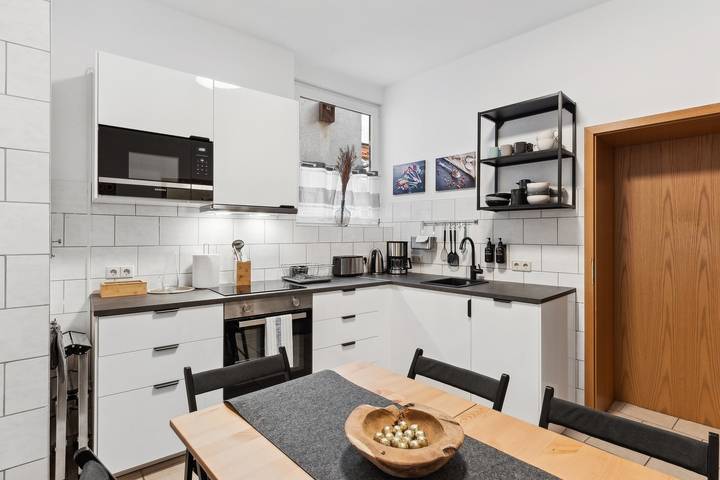 Ganze Ferienwohnung, Ehrenberg Apartment Am Markt Delitzsch in Delitzsch, Sächsisches Burgen- und Heideland