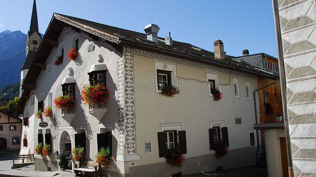 Hotel Garni Engiadina - Boutique Hotel - Arven-Doppelzimmer mit Dusche/Wc, Small in Scuol, Unterengadin