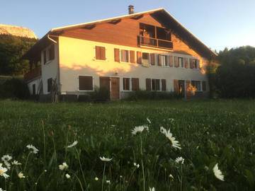 Gîte pour 12 personnes, avec vue, animaux acceptés à Mont-Saxonnex