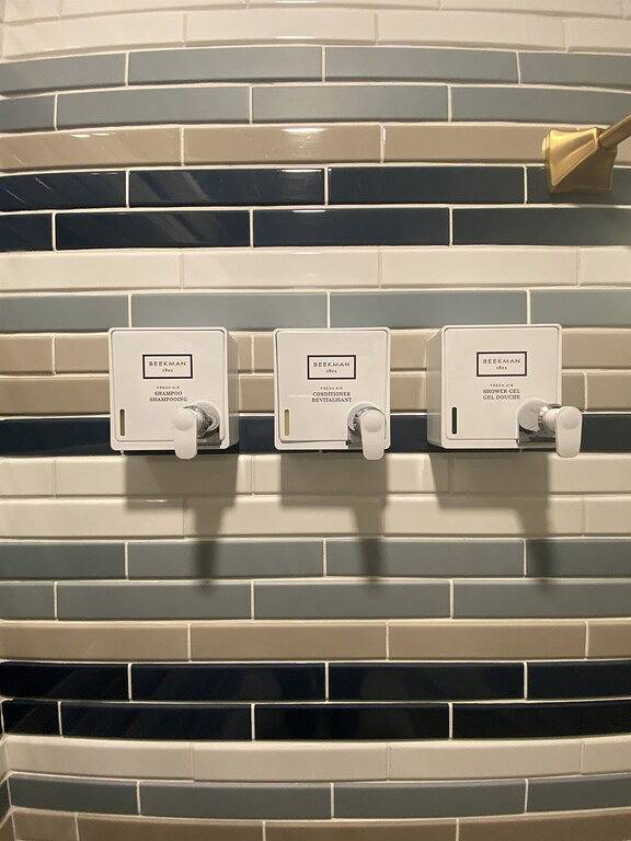 Relax & Refresh | Free Parking & Extra Vanity in Pierce County (WI)