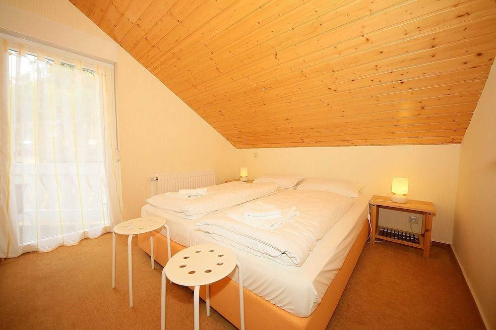 Doppelhaus Nr. 54f mit Terrasse & Balkon - W: Strandhäuser im Dünenweg 54 a - h in Baabe, Rügen