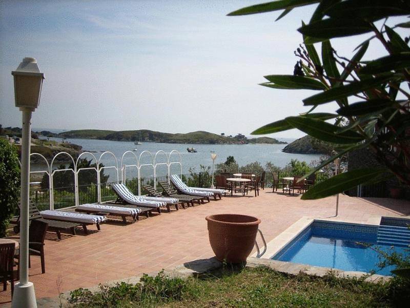 Superior Double or Twin Room with Sea View in Portilligat, Cadaqués