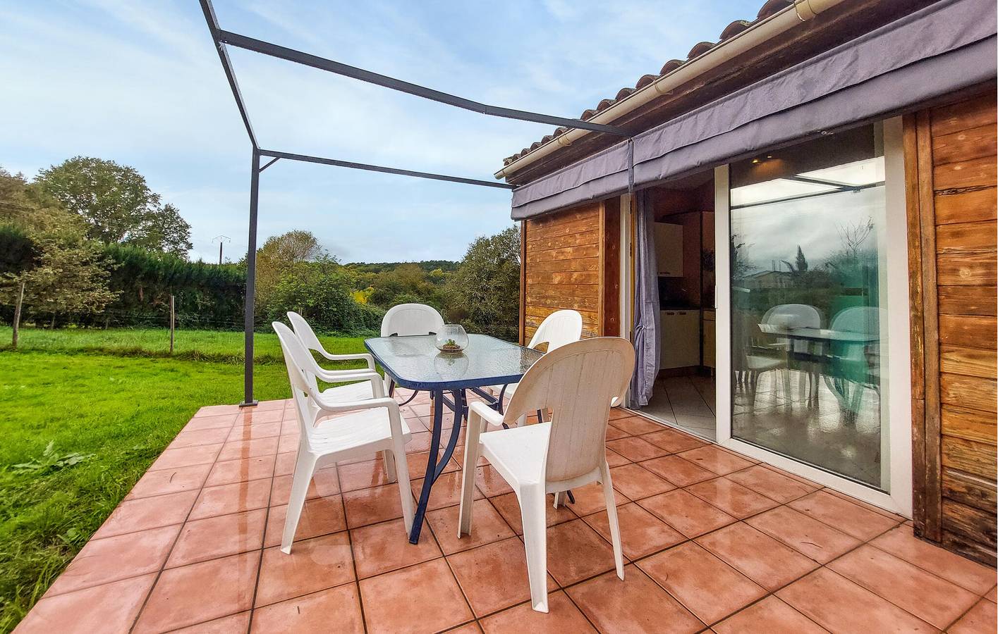 Appartement de charme avec piscine et jardin in Maurens, Périgord Pourpre