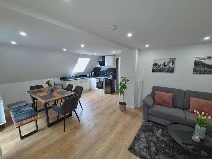 Ferienwohnung für 3 Personen, mit Balkon und Ausblick in Weidenberg