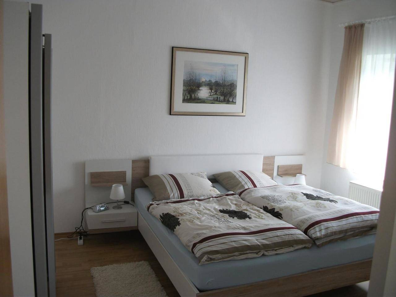 Ganze Wohnung, Apartment with Terrace in Rees, Niederrhein