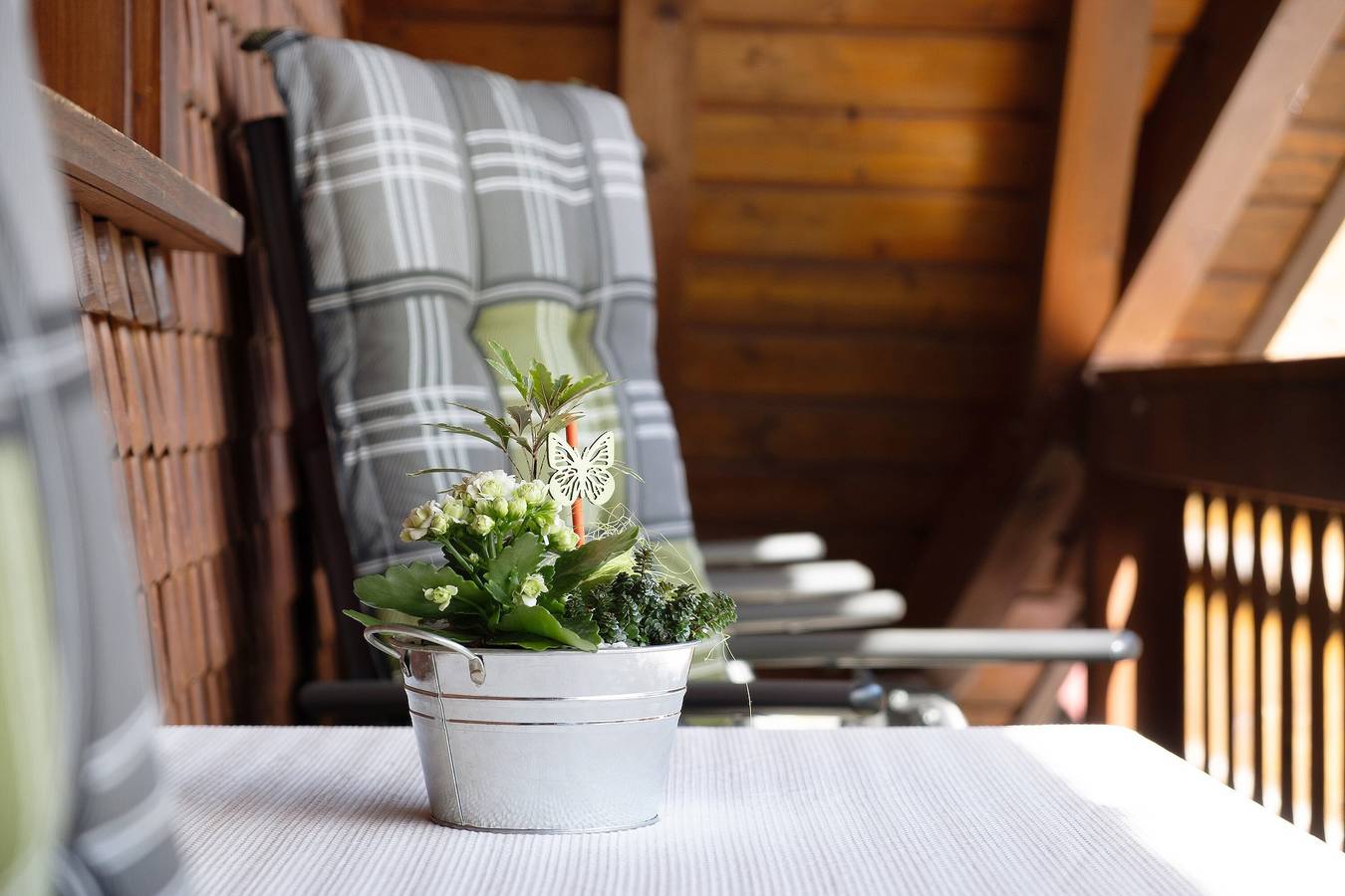 Ganze Wohnung, Ferienwohnung Raublick mit Bergblick, Gemeinschaftsterrasse - Montags Gaststätte geöffnet in Langenordnach (Titisee-Neustadt), Titisee-Neustadt