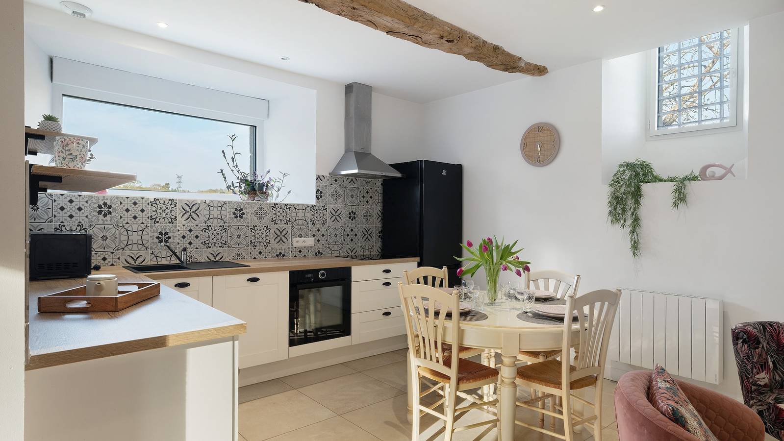 Holiday Home "Gîte - Le Nid de Bréhaut" with Terrace, Garden & Wi-Fi in Taupont, Vannes region