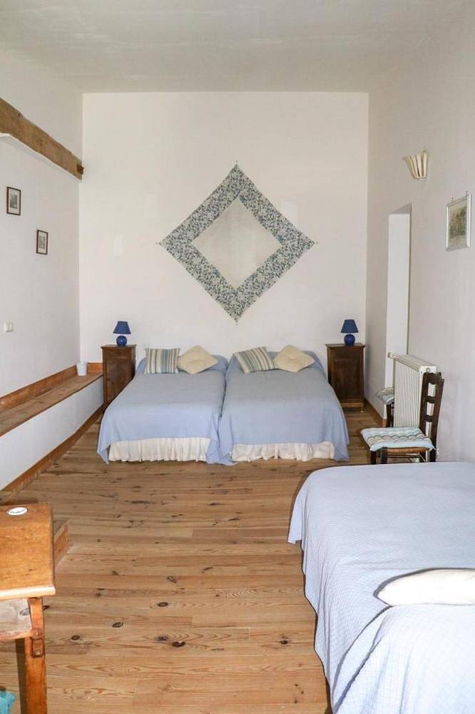 Chambre d’hôte pour 4 personnes, avec jardin et piscine dans l' Ariège - 3
