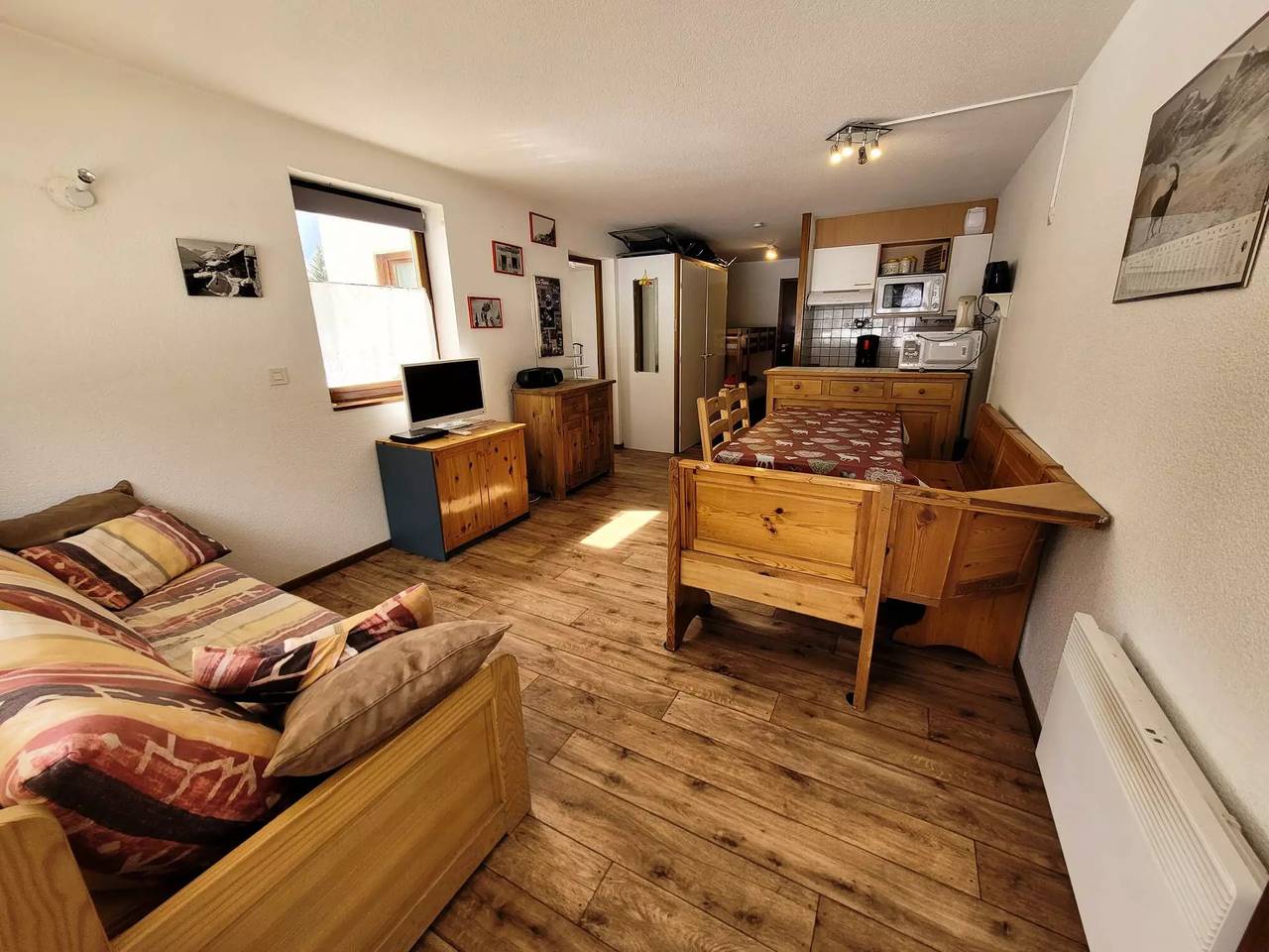 Entire apartment, 2 Rooms for 6 Persons in Bessans, Saint-Jean-de-Maurienne region