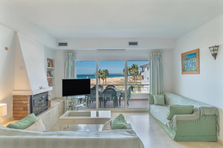 Apartamento para 6 personas, con balcón en Atlanterra