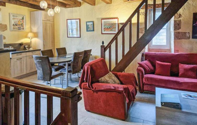 Location de vacances pour 6 personnes, avec terrasse et piscine, animaux acceptés dans Chateau Medieval de Castelnaud la Chapelle - 4