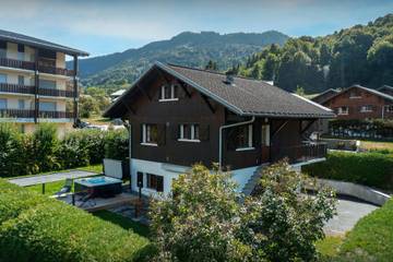 Maison pour 10 Personnes dans Station de Morillon, Morillon, Photo 1