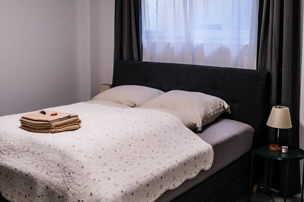 Ganze Wohnung, Neue moderne Wohnung,74qm, Balkon, Kingsize Boxspringbett in Offenburg, Kinzigtal