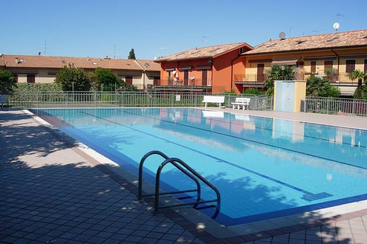 Ferienwohnung für 6 Personen, mit Terrasse und Garten