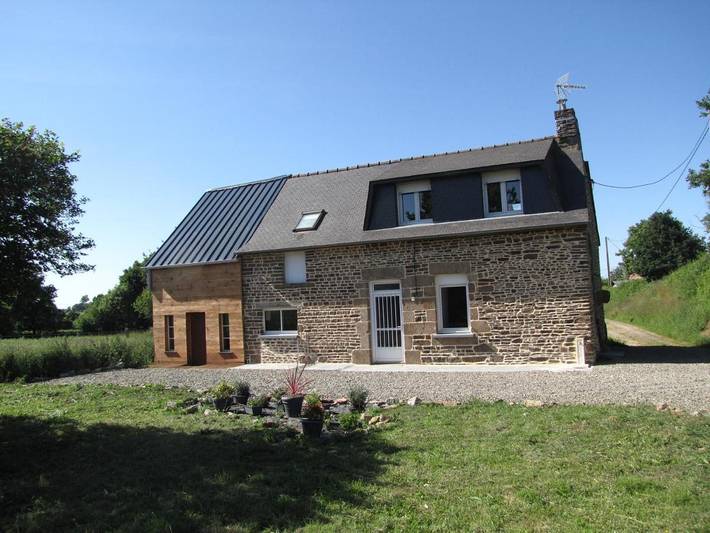 Location de vacances pour 5 personnes, avec Terrasse et Jardin à Lapenty