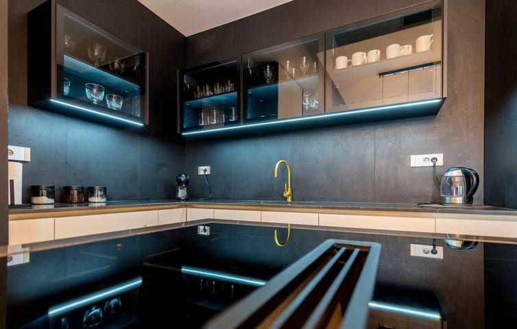 Ferienhaus für 10 Personen, mit Terrasse und Garten sowie Pool in Razanac - 4