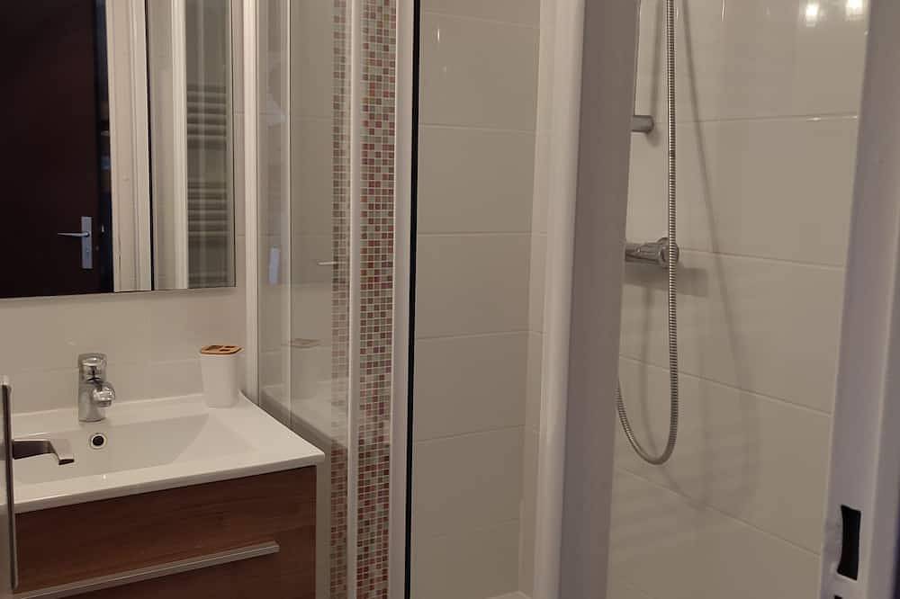 Appartement entier, Résidence avec piscine à 5 mn des plages in Cap d'Agde, Agde