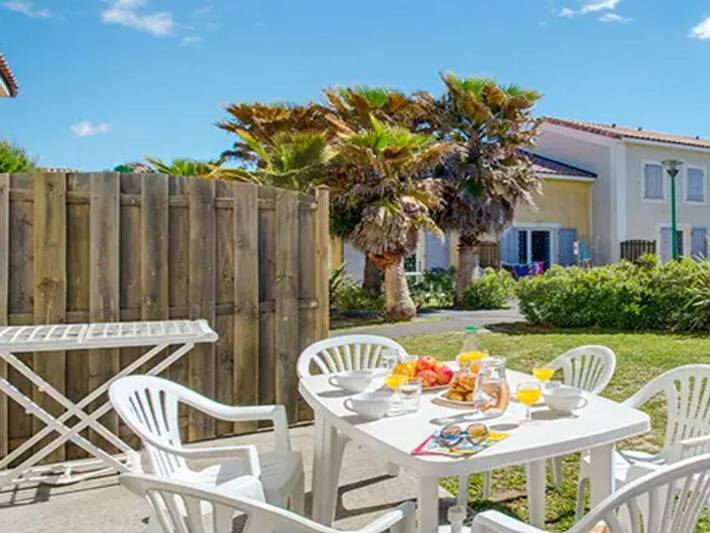 Camping pour 6 personnes, avec sauna près du Canal du Midi - 2