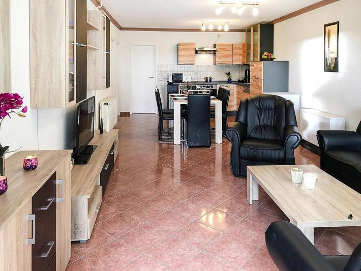 Ferienhaus für 8 Personen, mit Terrasse, mit Haustier am Kummerower See - 3