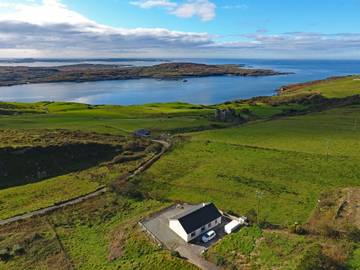 Cottage for 7 People in Connemara National Park, County Galway, Photo 1