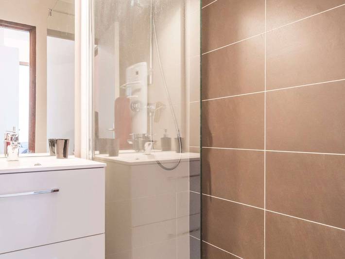 Ganze Wohnung, Monêtier les Bains - Bergstudio 4 Pers, Renoviert, Balkon, Parkplatz in Le Monêtier-les-Bains, Serre Chevalier