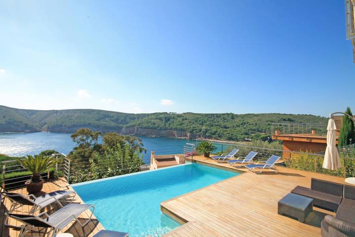 Chalet para 8 personas, con Balcón además de Terraza y Jardín en Alt Empordà