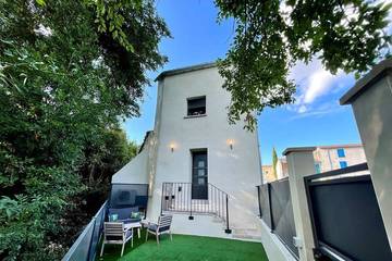 Gîte pour 4 personnes, avec terrasse à Caux-et-Sauzens