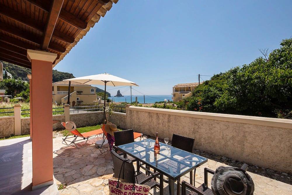 Delightful 2-bedroom cottage just minutes from the beach in Agios Gordios, Korfu