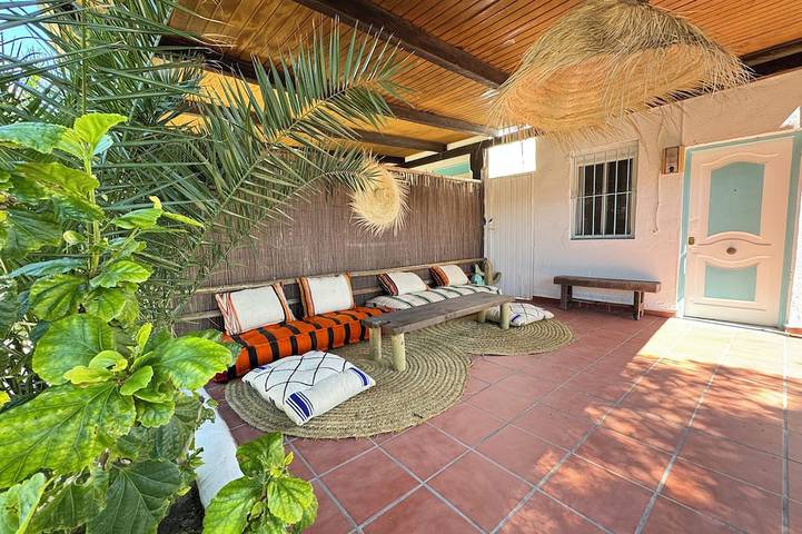 Vacation rental for 3 people, with terrace, with pets in El Palmar (Andalusia)