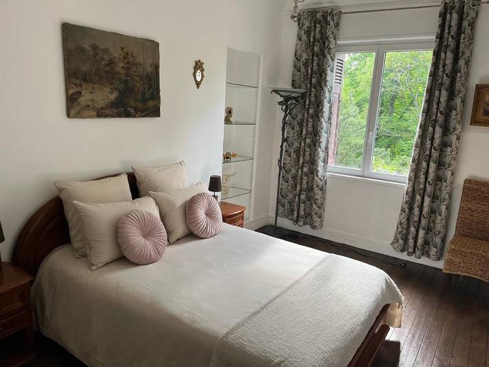 Location de vacances pour 2 personnes, avec jardin ainsi que piscine et vue à Javerlhac-et-la-Chapelle-Saint-Robert - 3