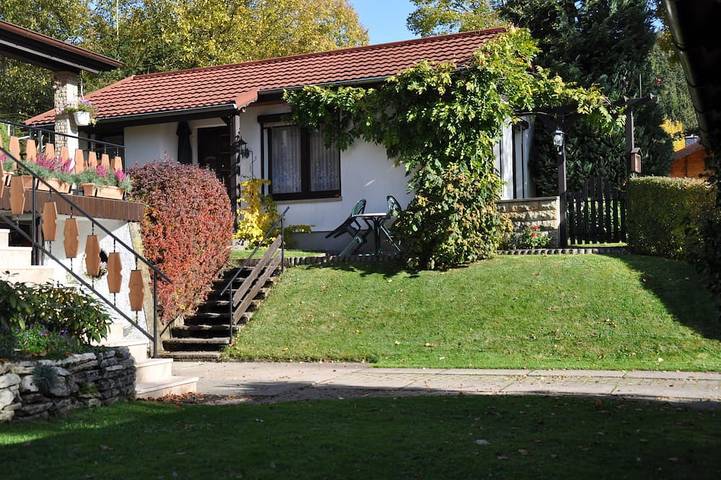 Ferienhaus für 2 Personen, mit Terrasse - 1