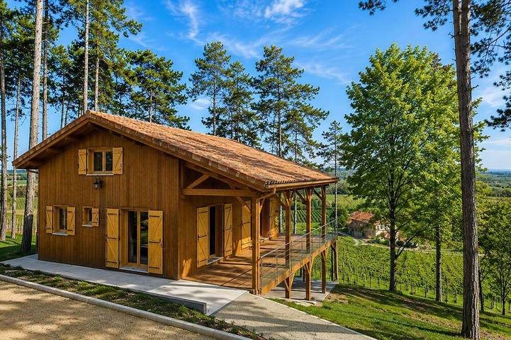 Gîte pour 8 personnes, avec terrasse et jardin à Bonneuil