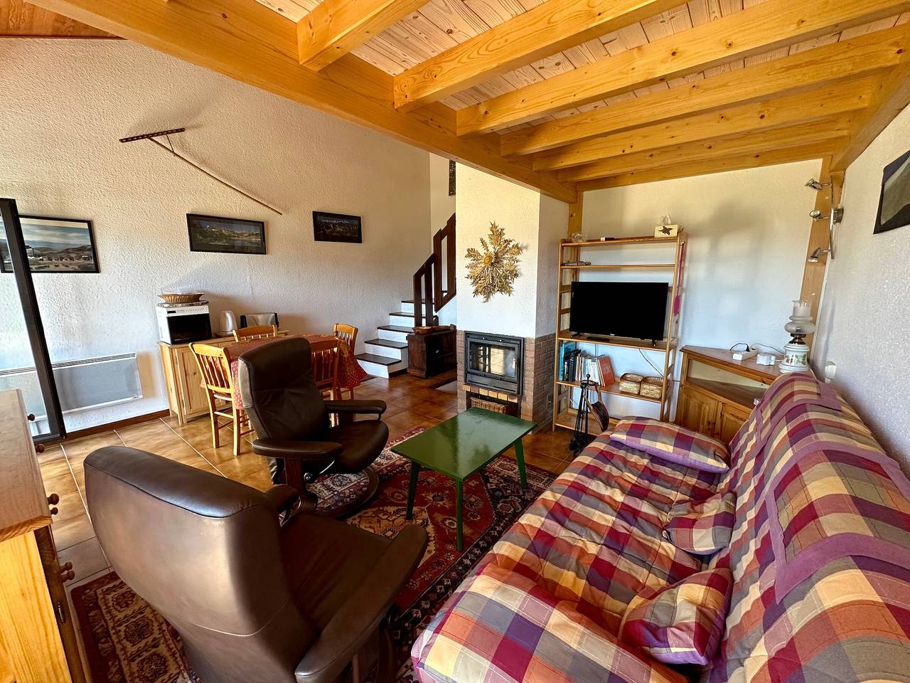 Entire apartment, Duplex T4 Apartment 60sqm, 6 Pers, Lake & Mountain View in Les Angles, Parc naturel régional des Pyrénées catalanes