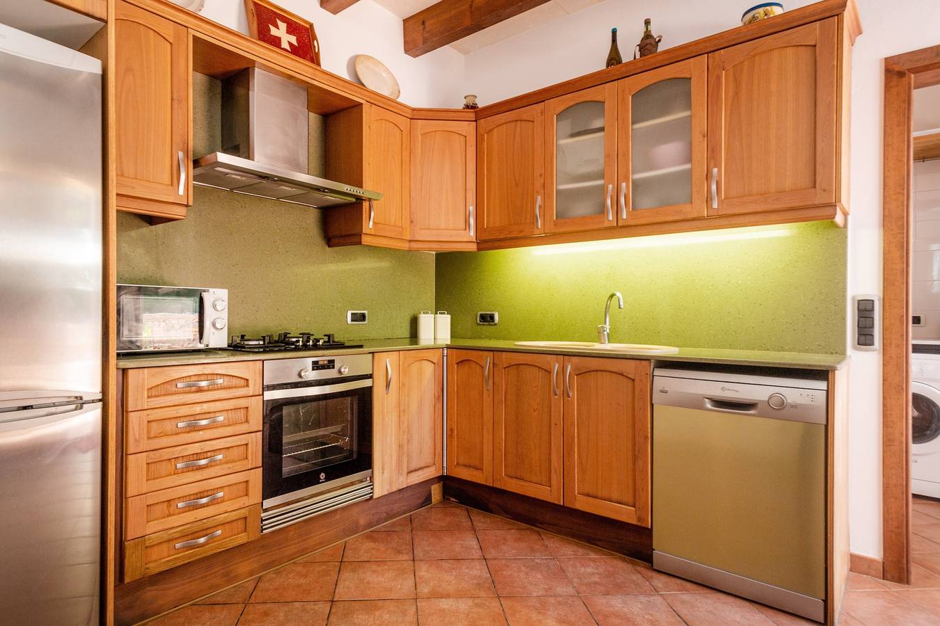 Vakantie Appartement "Villa Payu" met Zwembad, Wi-Fi, A/C, Balkon, Terras & Tuin, foto 8