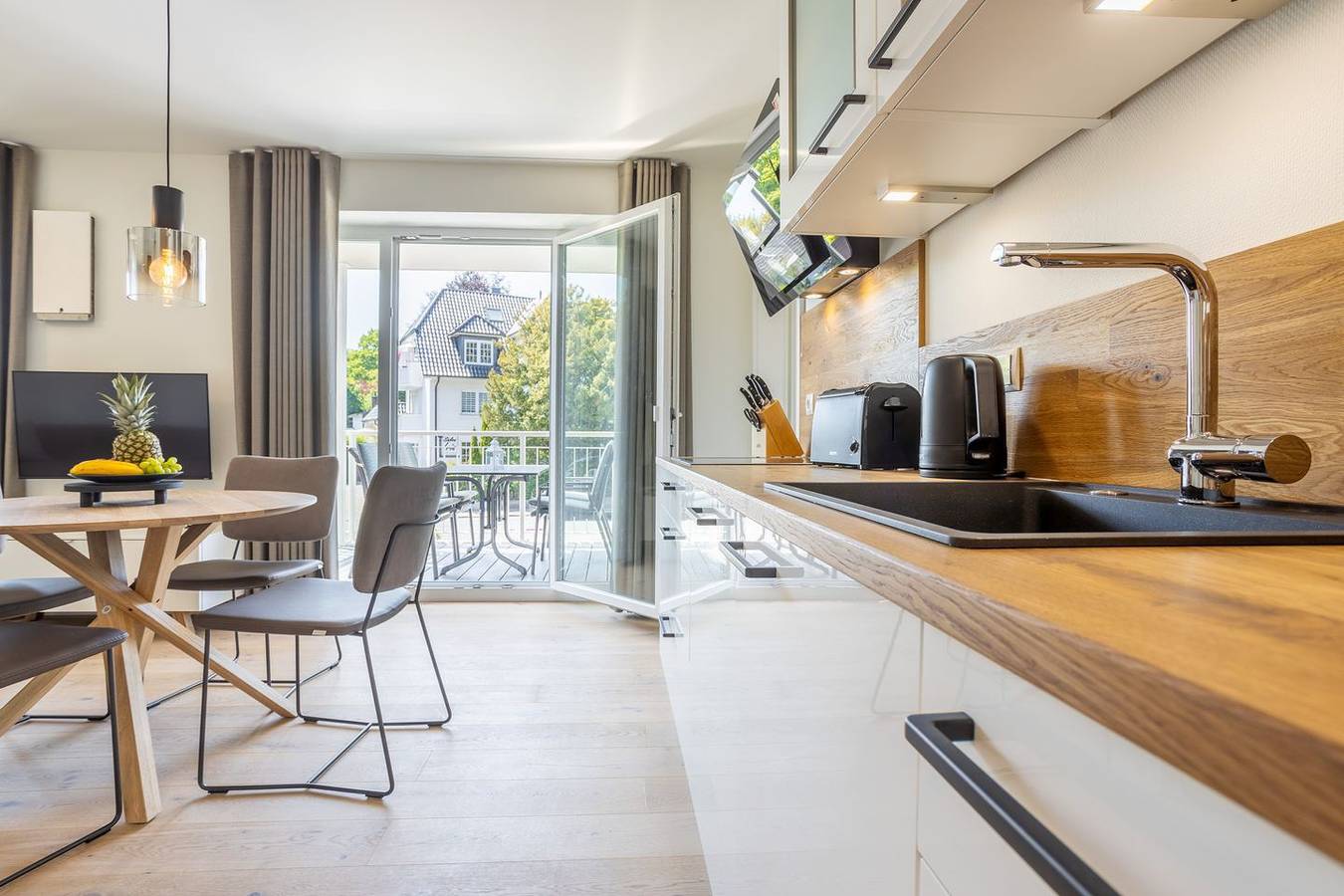 Entire apartment, Villa Dornkamp 3 – Design trifft Komfort. Sauna. Balkon. Familienfreundlich. in Timmendorfer Strand, East Holstein