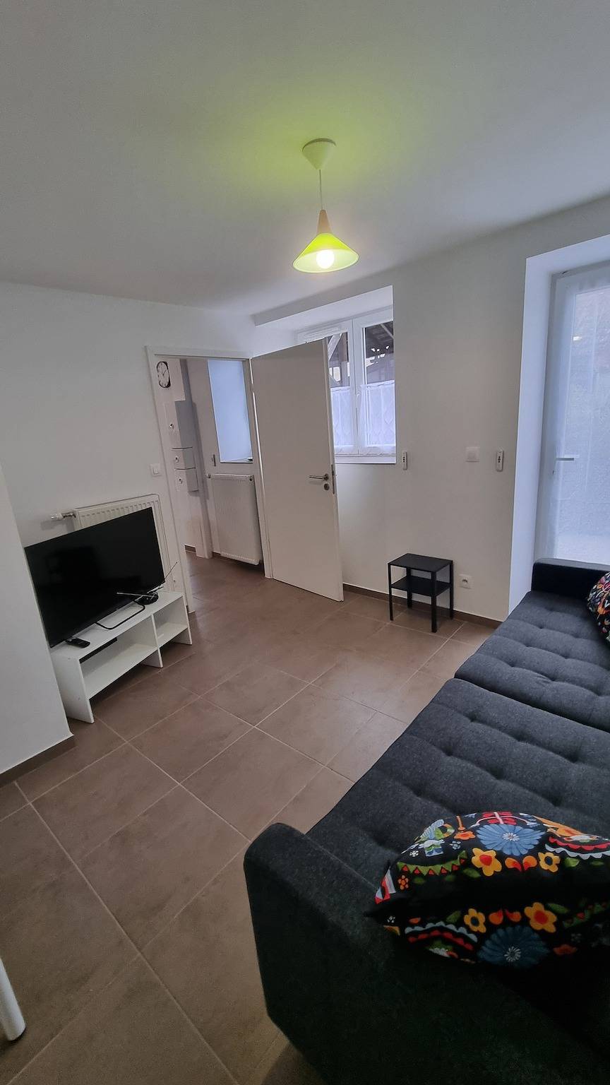 Maison de vacances 'Triple Evasion Terrasse' avec terrasse privée et Wi-Fi in Zillisheim, Région de Mulhouse