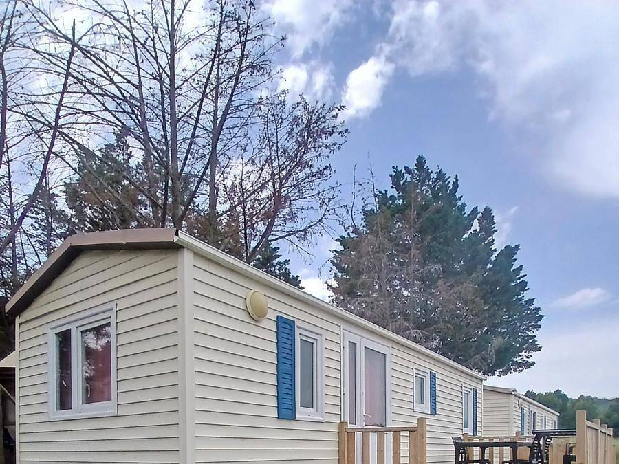 Camping Borepo - Mobile home 4 persons - Standard Sun Roller - 2 Bedrooms in Villeveyrac, Côte d'Améthyste