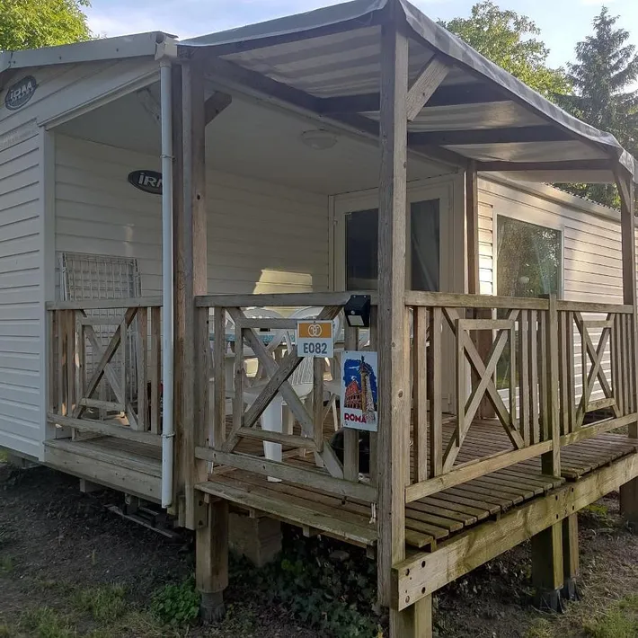 Chalet pour 5 personnes, avec piscine et bassin pour enfant ainsi que jardin et vue, animaux acceptés - 1