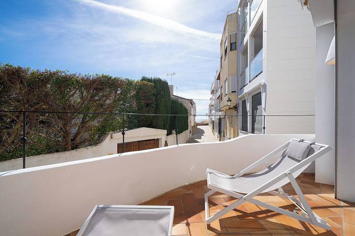 Apartment for 4 people, with balcony in Cala El Portet