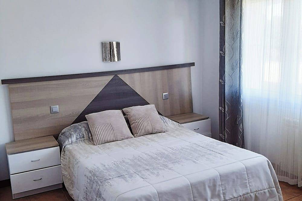 Apartamento entero, Chalet De 5 Apartamentos Individuales in Santa Cruz de Bezana, Costa de Cantabria