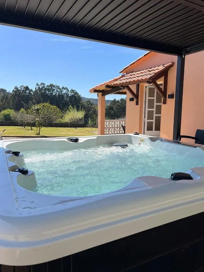 Casa de vacaciones para 4 personas, con jacuzzi además de balcón y jardín - 1