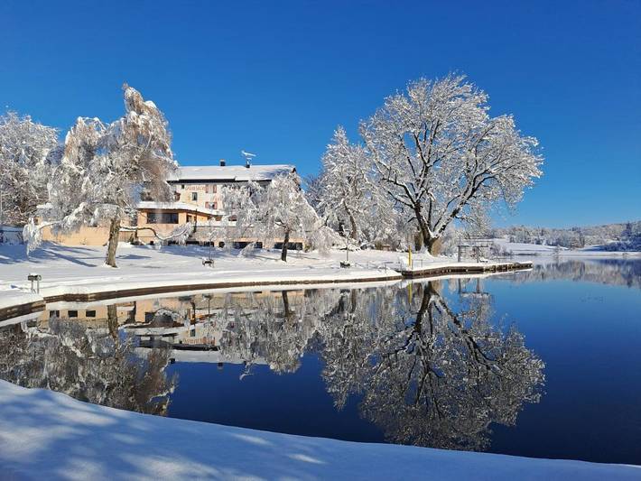 Hotel für 2 Personen, mit Seeblick und Sauna sowie Ausblick und Garten in Sulzberg - 2