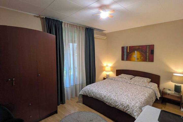 Bed and breakfast for 2 people in Barcelona