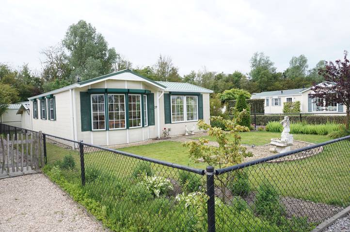 Strandhaus für 4 Personen, mit Balkon/Terrasse und Terrasse in Groede - 2