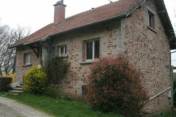 Gîte pour 8 personnes à Belcastel