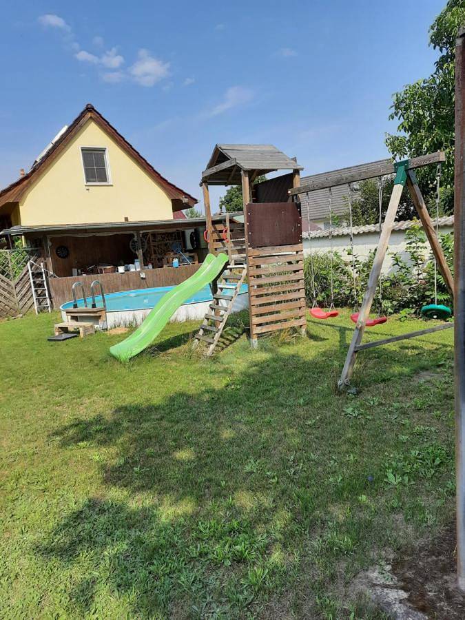 Ferienhaus für 5 Personen, mit Garten und Pool sowie Ausblick in Bestensee - 3