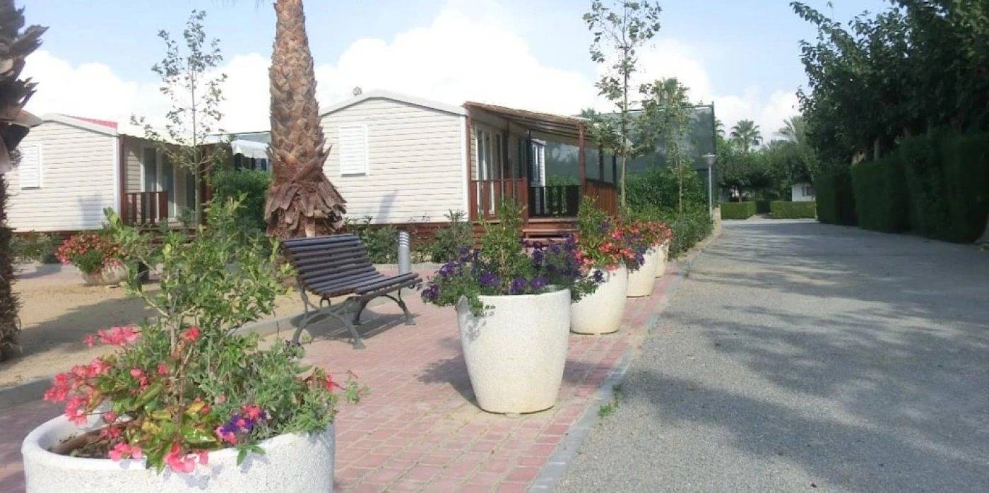 Zecamping 3 étoiles pataugeoire 200m plage pet friendly locatif Tv in Cambrils, Costa Dorada